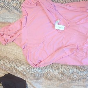 Brand new with tags. Extra large. Amber
